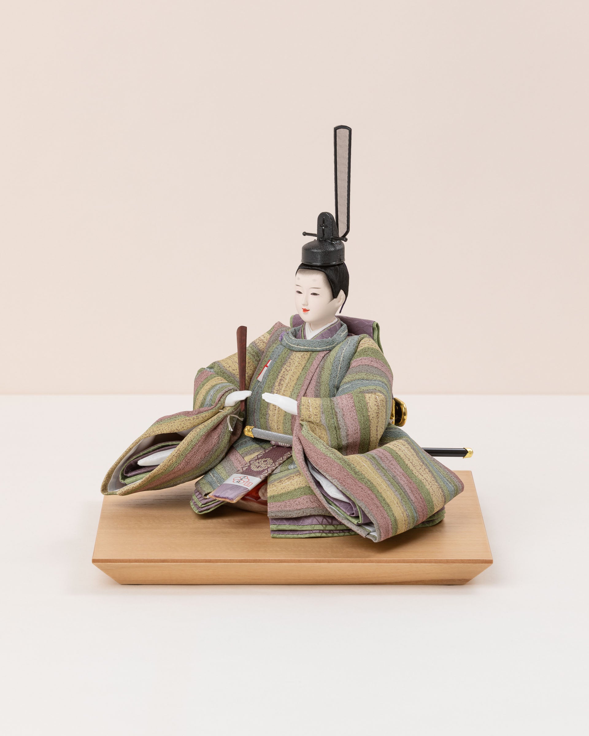 必見です。昭和初期の春山雛の最上級のお雛様です。揃いです 必見です